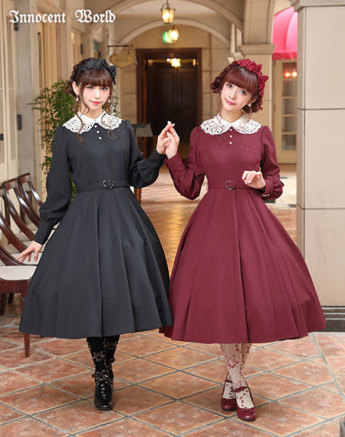 ハートのサーキュラーフレアーワンピースHeart-shaped Circular Flare Dress