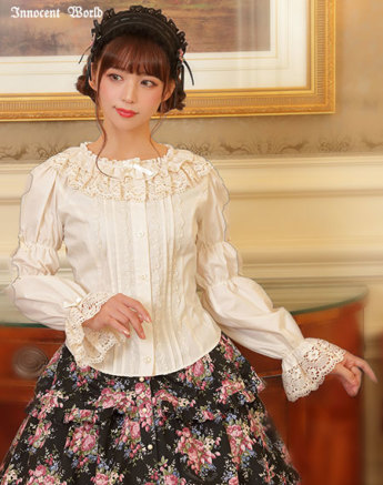 トーションレースラウンドネックブラウス【サンプル】Torchon Lace Round Neck Blouse