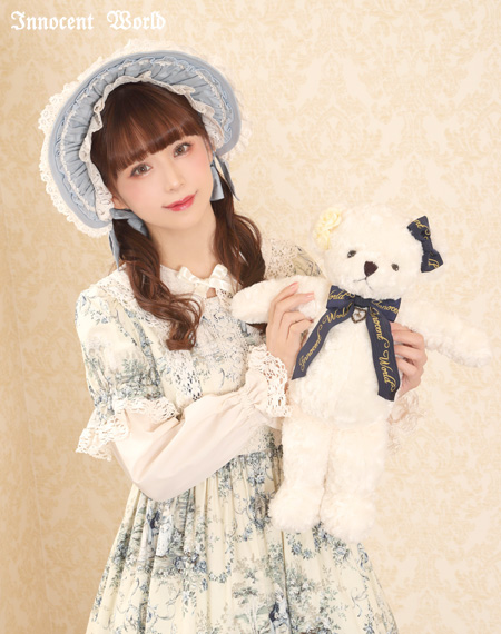 テディベアのローズちゃんTeddy Bear Rose