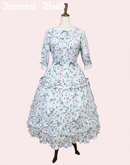 専用*イノセントワールド　ロイヤルストロベリースカラップドレス　サックス Innocent World｜ロイヤルストロベリースカラップドレスRoyal