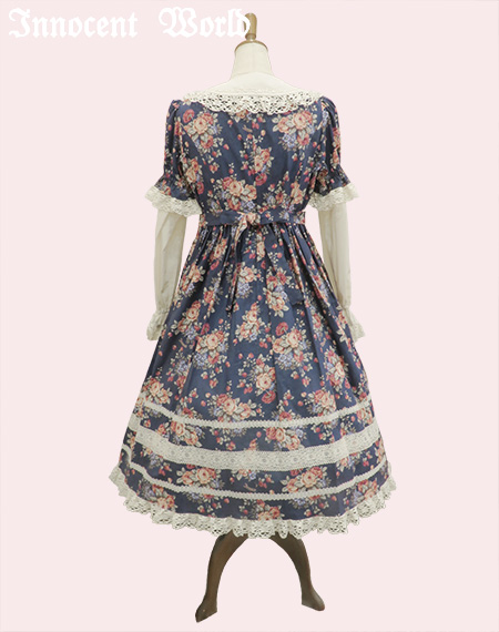 Innocent World｜薔薇と苺のドールワンピース(再販)