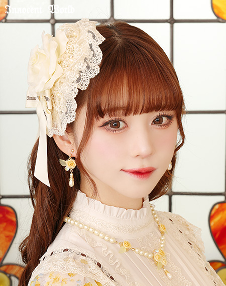 イノセントワールド　薔薇とパールのピアス イエロー Innocent World｜薔薇とパールのイヤリングとピアス(再販)