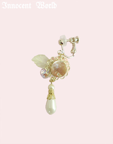 最新作 Innocent World｜薔薇とパールのイヤリングとピアス(再販) アクセサリー
