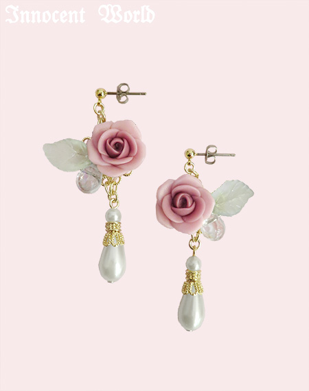 Innocent World｜薔薇とパールのイヤリングとピアス(再販)