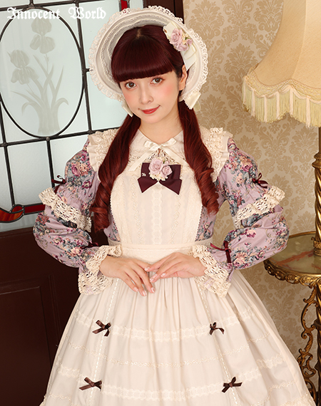 Instagram人気作家様　アンティークレース　刺繍エプロン d1be5848ddc0ba42fc2d1c7bdadc6e