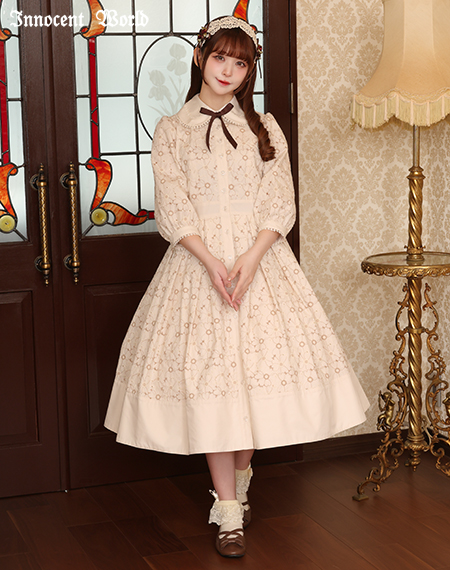 Innocent World｜可憐なお花の刺繍ワンピース(ご予約)(受注生産)