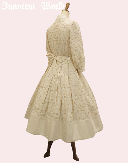 Innocent World｜可憐なお花の刺繍ワンピース(ご予約)(受注生産)
